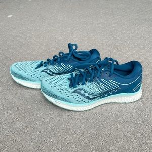 NEW Saucony Freedom 3 Running Shoes